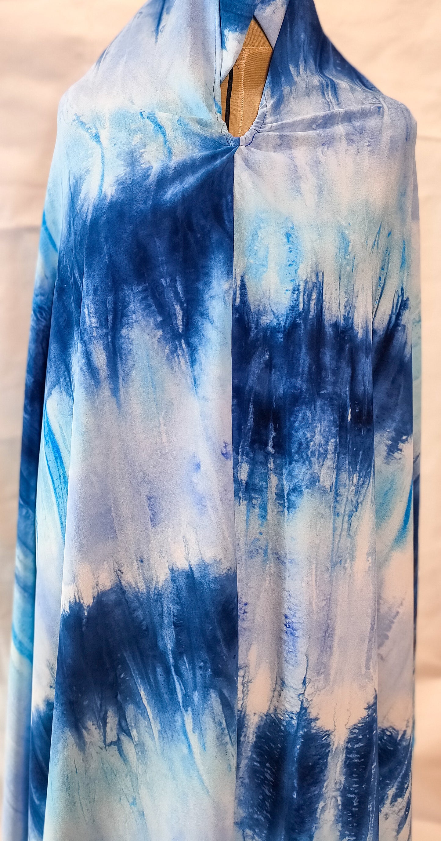 Esdal 2 pieces ( skirt & Tar7a)