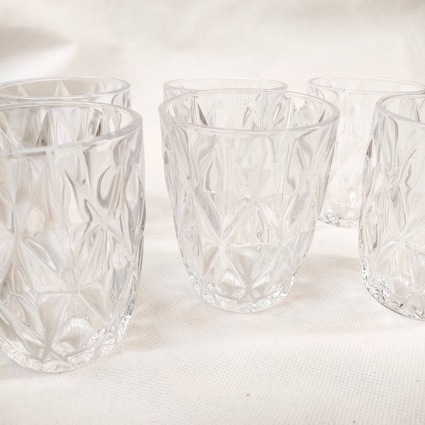 Drinking Glasses - Set of 6 - Maroon- Transparent