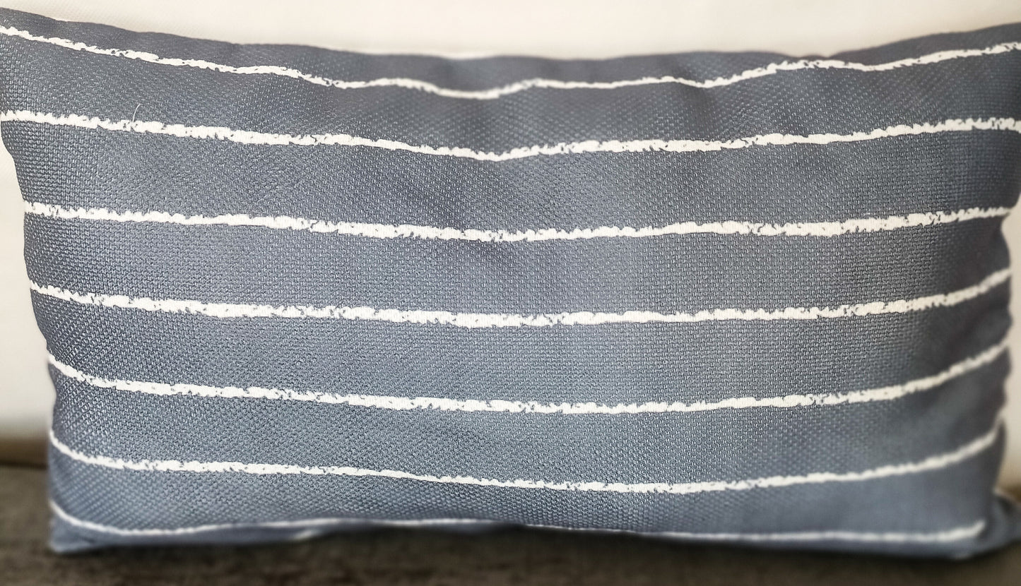 Cushion - Gray striped pattern