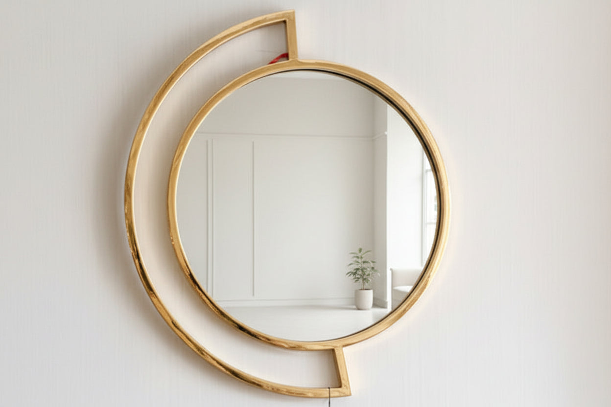 Compass Mirror