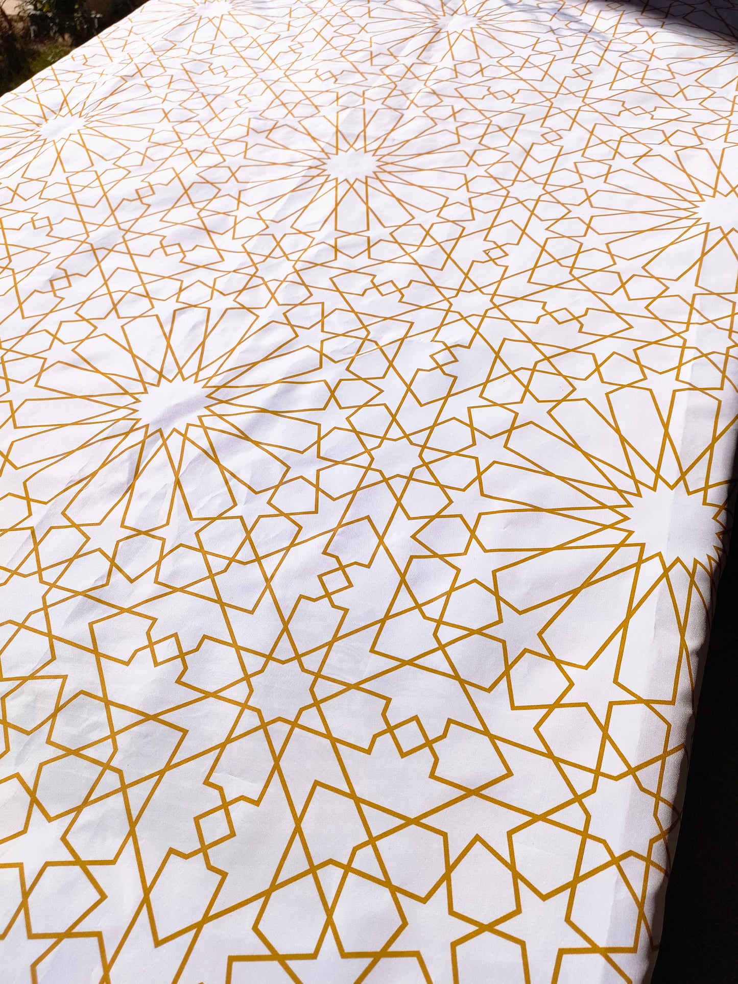 Tablecloth water proof-Arabic geometric Gold