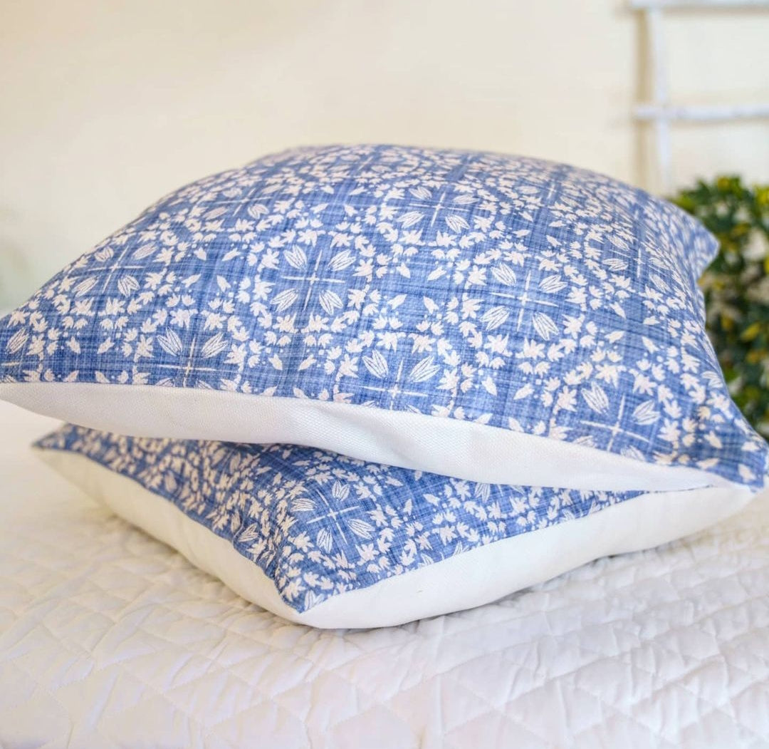 Cushion-Xmas Star Blue