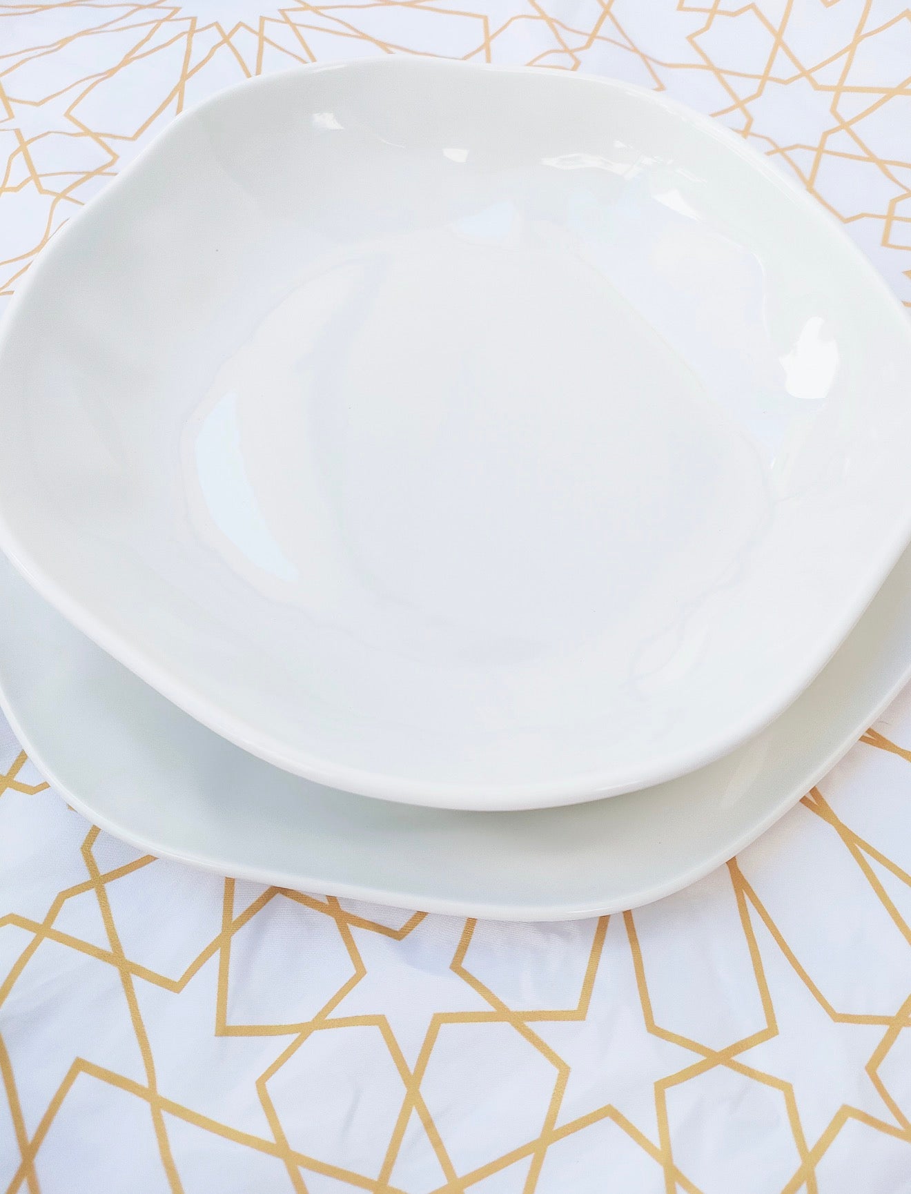 Porcelain white set 18 piece