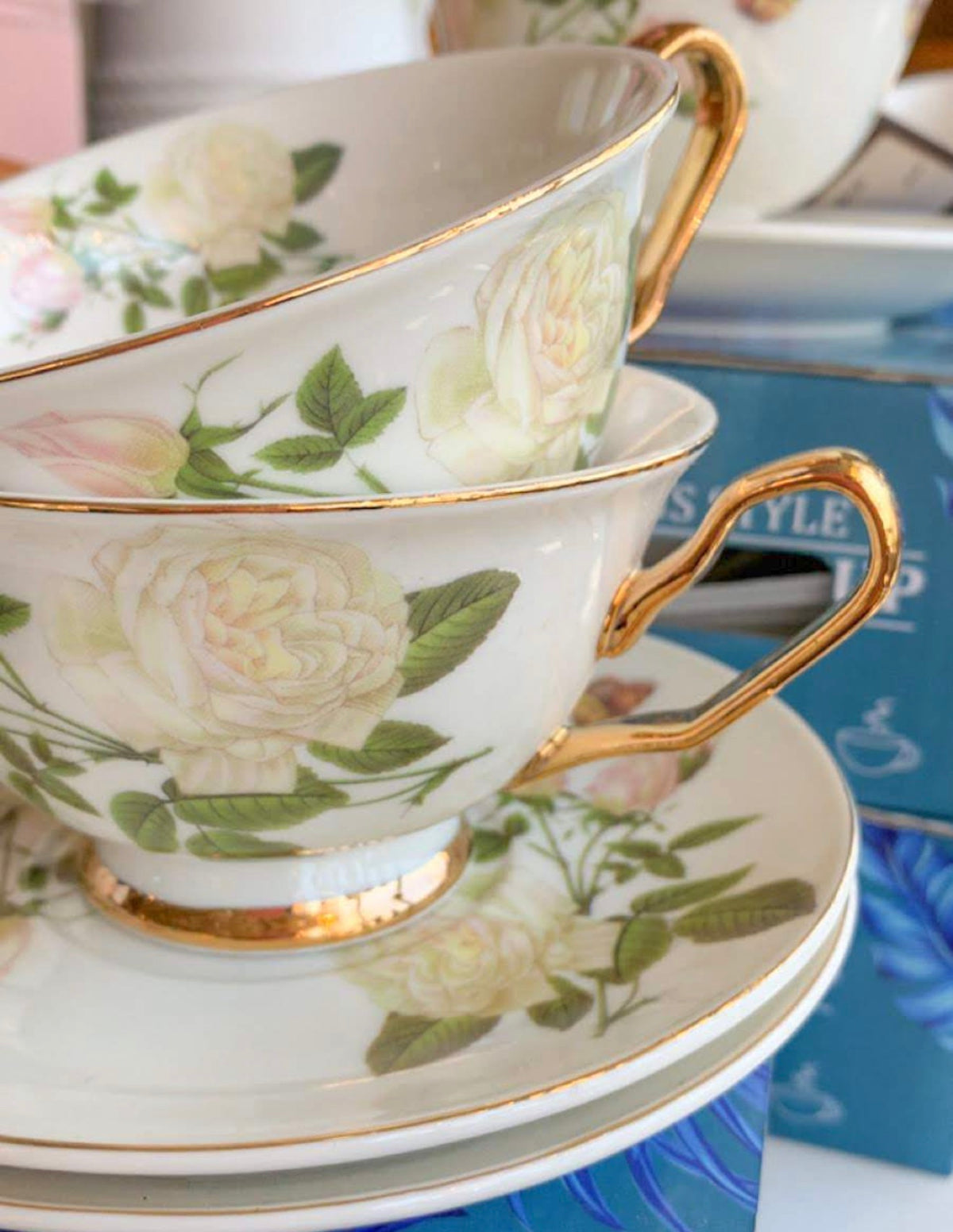 Tea cup & Saucer / Sold by piece