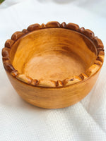 Load image into Gallery viewer, Wood deep plates with edges
