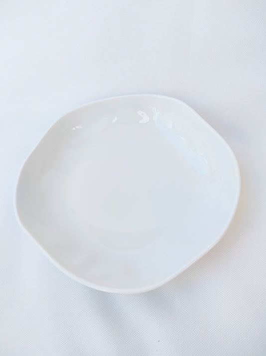 Deep white plate / porcelain - sold separately