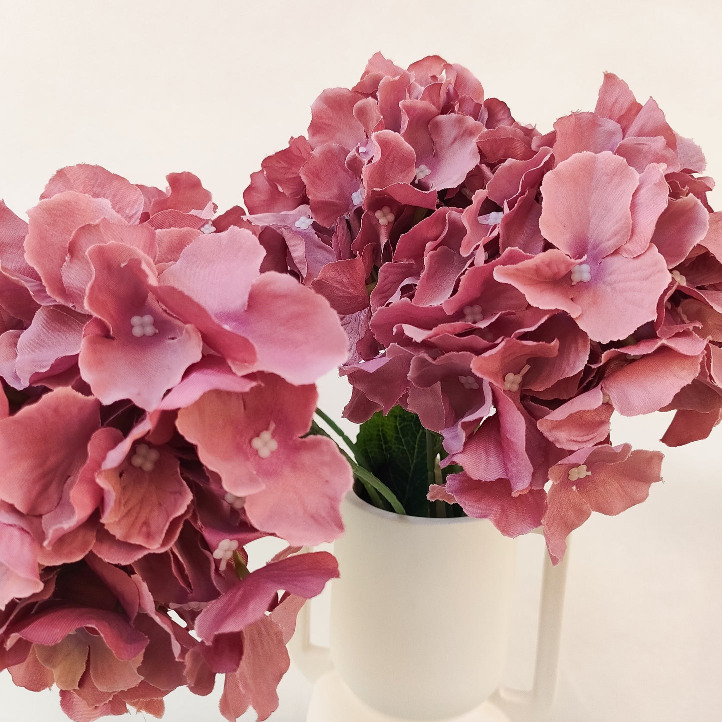 Artificial Flowers - 3 colors hydrangea dry