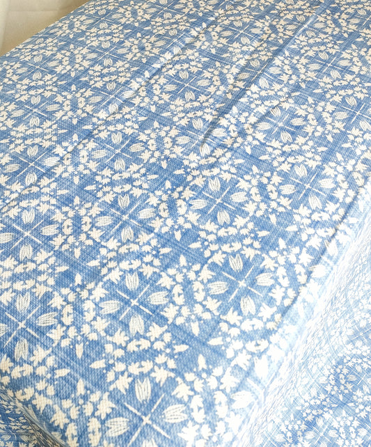 Tablecloth- Xmas stars