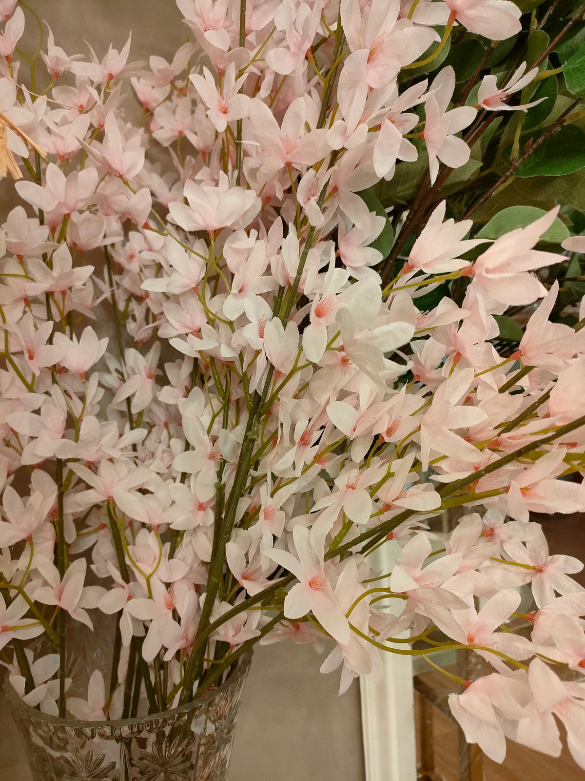 Jasmine leaf -
