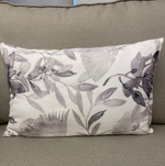 Load image into Gallery viewer, Gray leaves cushion
