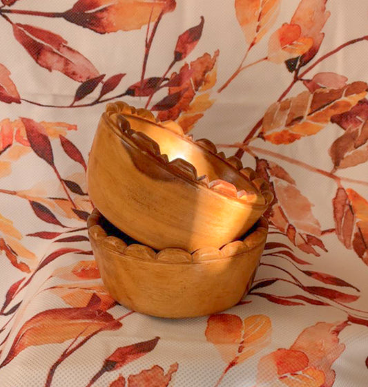 Wood deep plates with edges