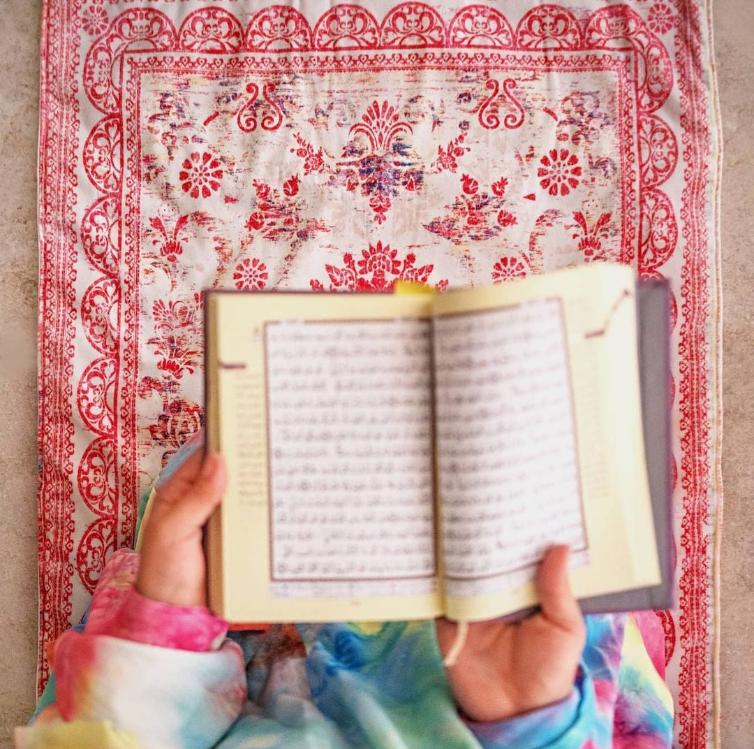 Small Vintage Pink Velvet Prayer Mats